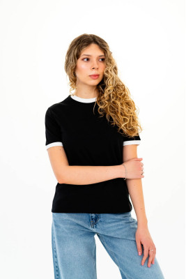 Футболка для жінок